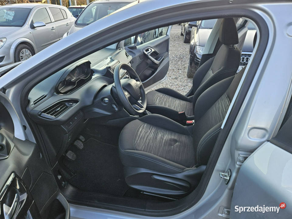 Peugeot 208 Opłacony Zdrowy Zadbany Serwisie z warmińsko-mazurskie