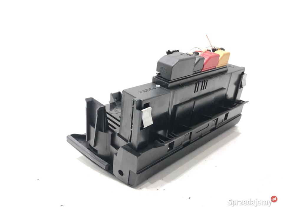 PANEL STEROWANIA NAWIEWU AUDI A3 8P 8P0820043K Panele sterowania, przełączniki sprzedam