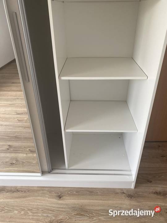 Szafa przesuwana z lustrem 235cm Olszowa