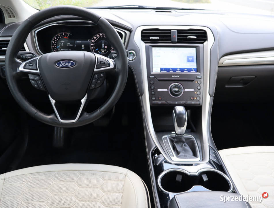 Ford Mondeo 20 TDCI światła do jazdy dziennej Piaseczno