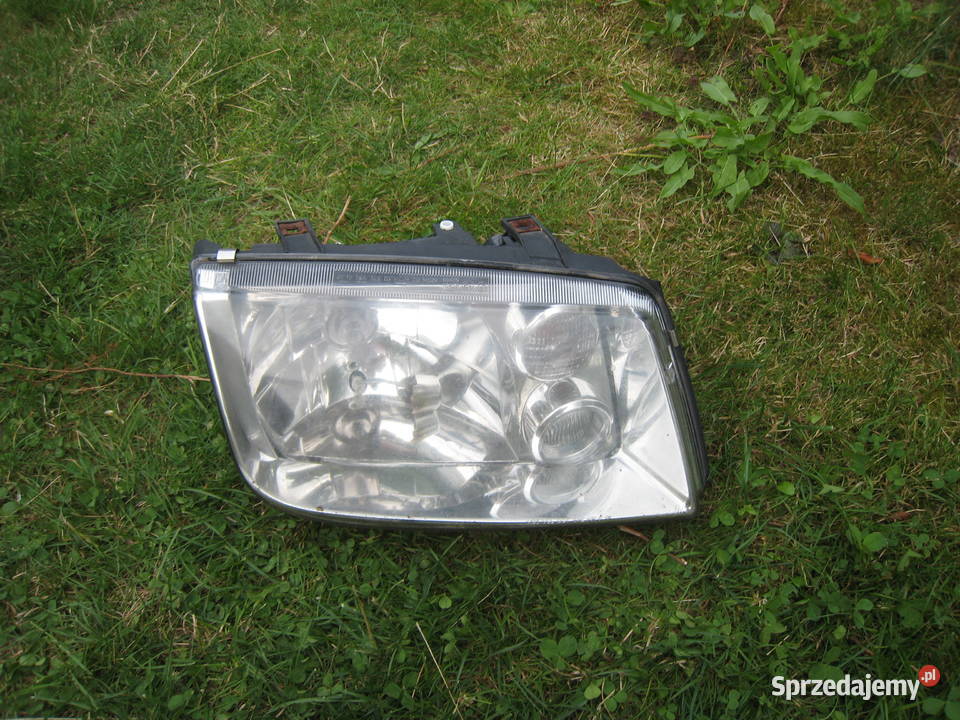 Lampa przednia prawa reflektor prawy na czesci Lampy przednie Kraków