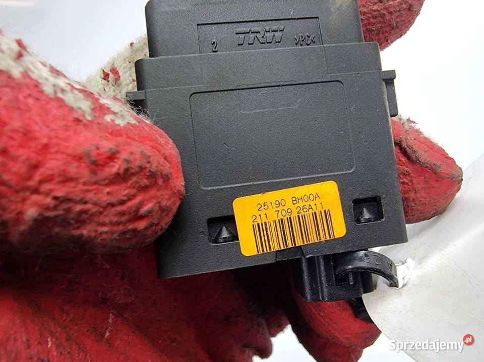 PRZYCISK NISSAN NOTE 25190BH00A osobowe Lipno sprzedam