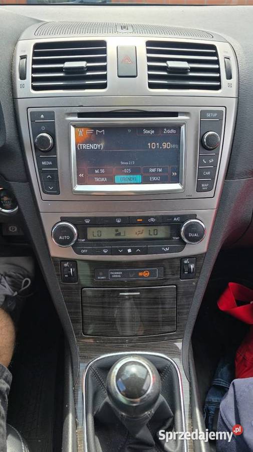 Toyota Avensis t27 czarny