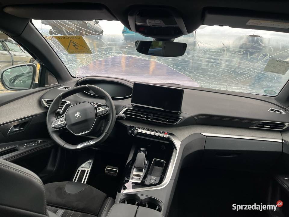 PEUGEOT 3008 II 16 225 Hybride GTPack EAT8 GN827 225KM