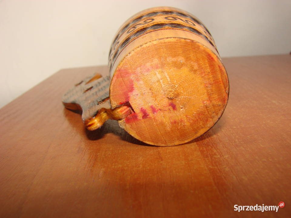 drewniany kieliszek dekoracyjny PRL Pruszcz Gdański