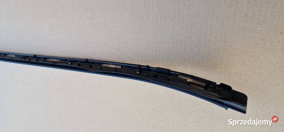 MERCEDES BKLASA W246 LISTWA DACHOWA A2466900482