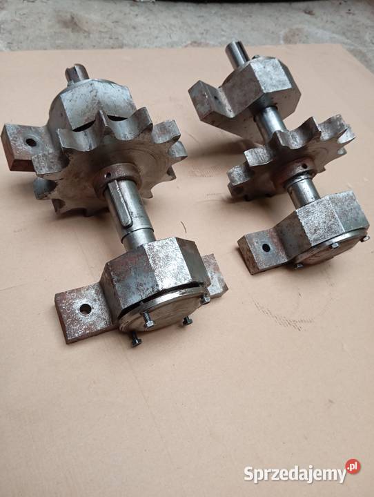 Wałek z łożyskami Lublin