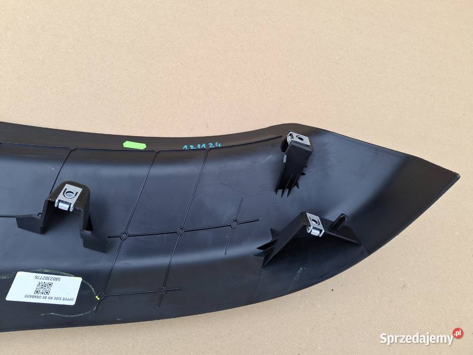 IVECO SWAY NAKŁADKA LAMPY REFLEKTORA MASKOWNICA ciężarowe Bieleń sprzedam