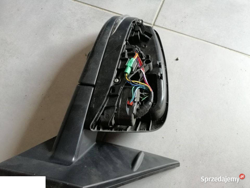 Toyota rav4 2016 lusterko prawe 14pin Europa Kozubszczyzna sprzedam