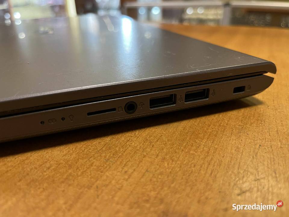 Laptop ASUS F509J i51035G1 8 GB RAM 256 GB SSD Elbląg sprzedam