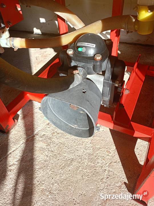 Opryskiwacz 300400 l Kolbuszowa