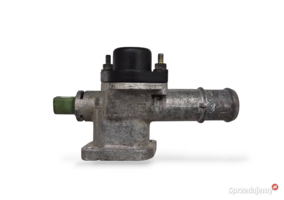 KRÓCIEC OBUDOWA TERMOSTATU A4 B6 A6 C5 PASSAT B5