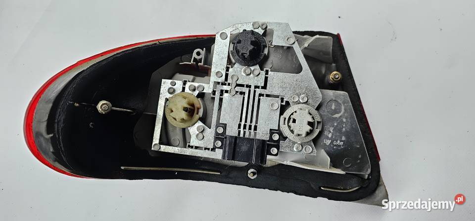 Lampa prawa tył mercedes w210 sedan lift