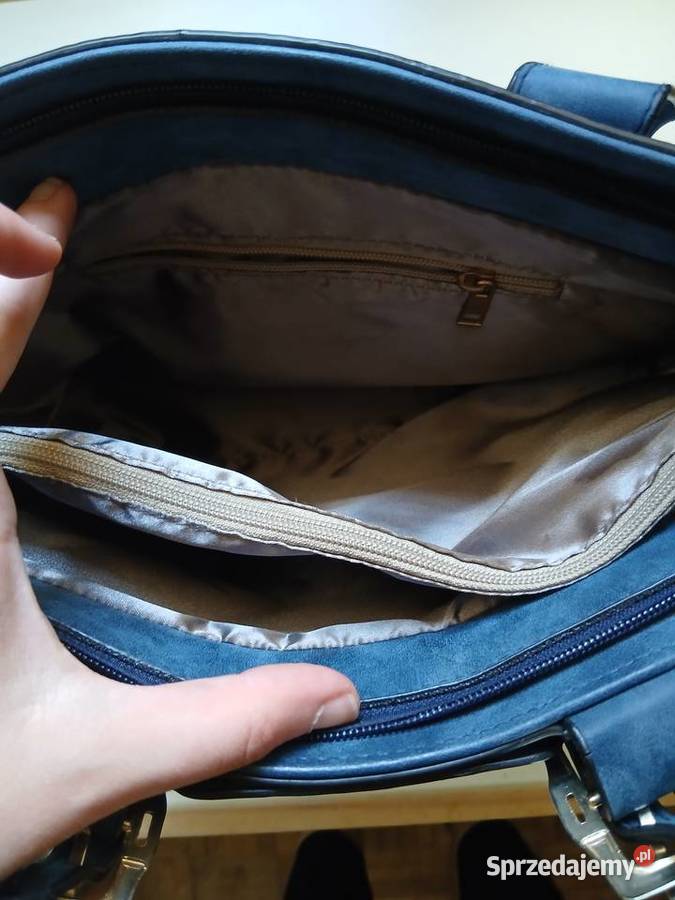 Guess torebka kuferek Galanteria i dodatki Toruń sprzedam