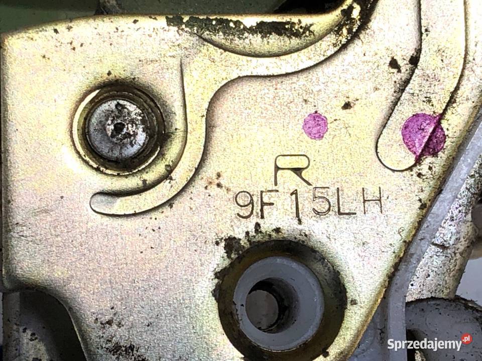 ZAMEK DRZWI PRAWY PRZÓD HONDA CRV I Hatchback