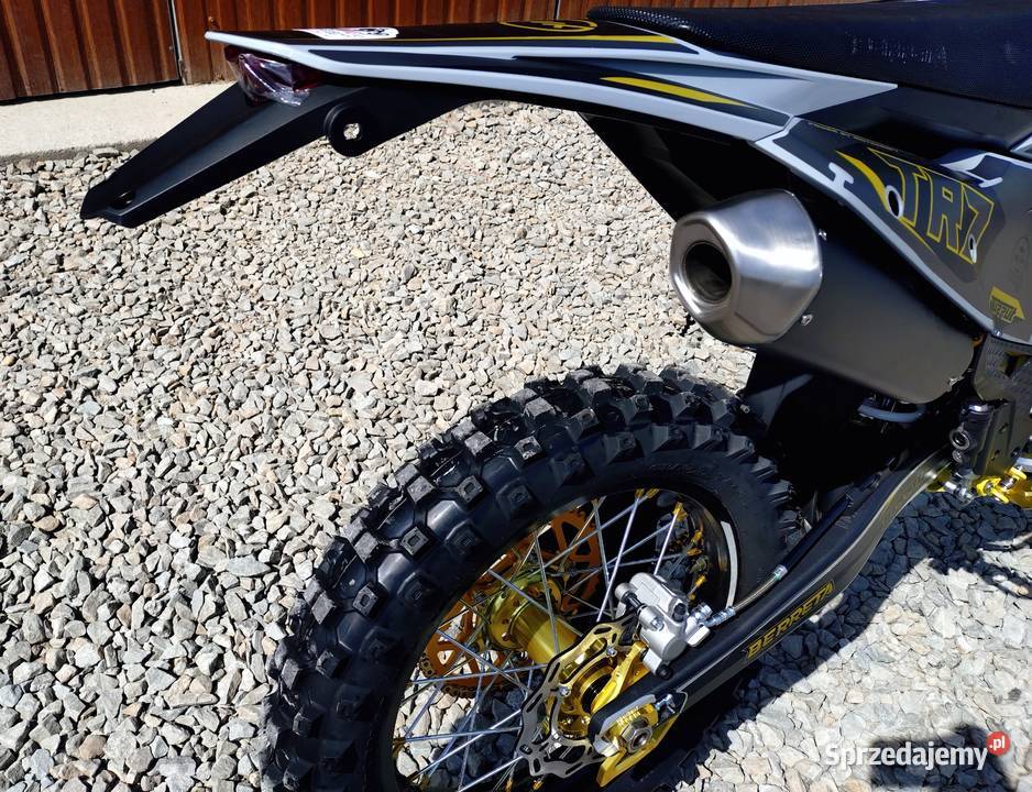 Cross BERRETA TR7 300 ciecz KTM 1821 Lampy Krosno