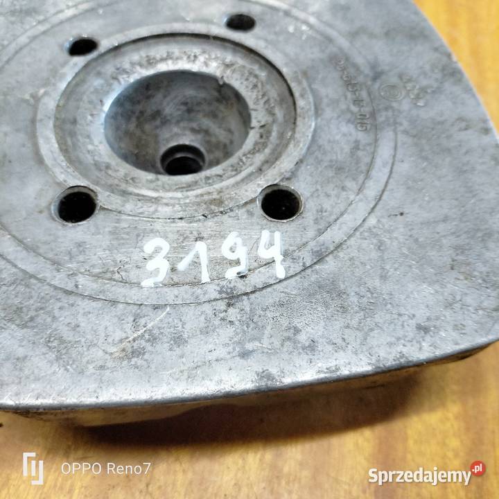 Głowica cylindra CZ 476488 Części i akcesoria motocyklowe łódzkie Łubno