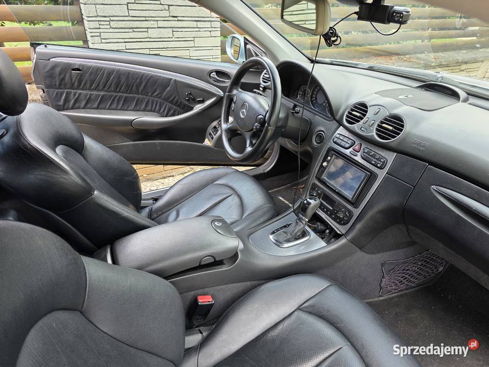 MercedesBenz CLK 320 Rok produkcji 2002 Staszów