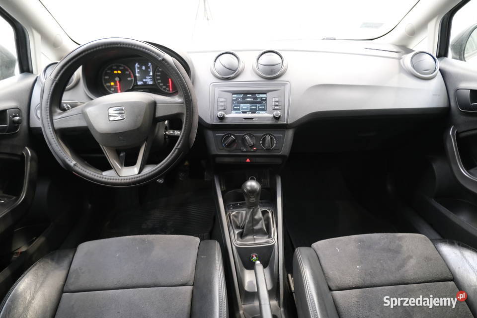 SEAT IBIZA 2017 99900 ccm 75 75KM Warszawa