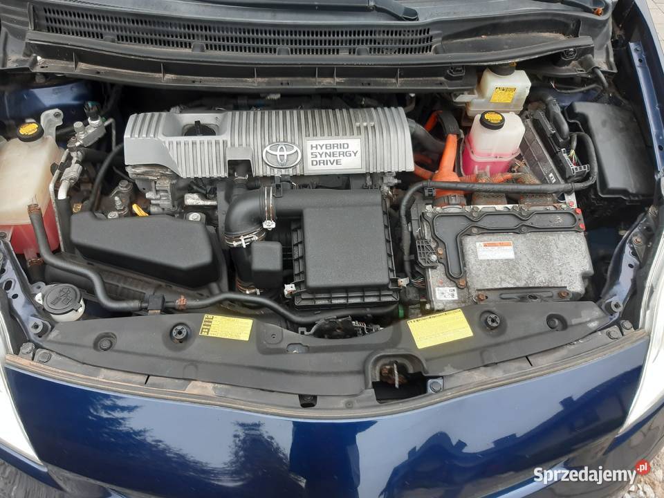 TOYOTA PRIUS MODEL LIFCIE 18 BENZYNAHYBRYDA 100 CD Karczmiska Drugie