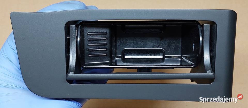 POPIELNICZKA DRZWI LEWY TYŁ CZARNA BMW E60 E61 Mielęcin