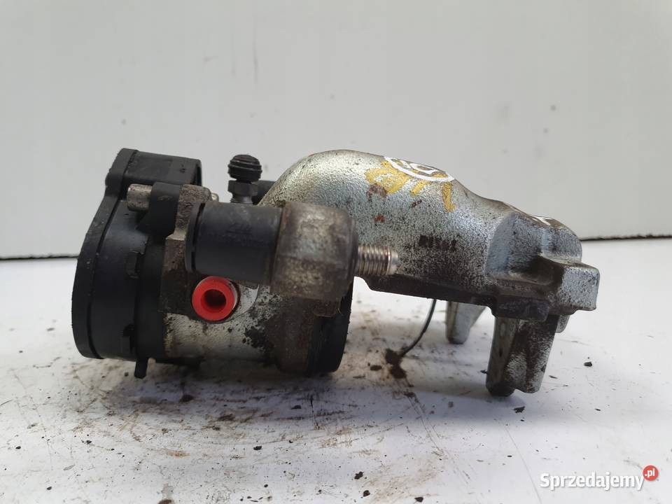 Volvo V60 II XC60 II TYLNY ZACISK HAMULCOWY LEWY Janów sprzedam