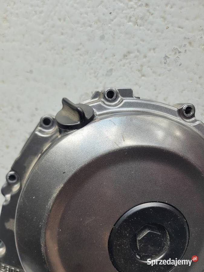SUZUKI GSX S GSXS 1000 23 DEKIEL SPRZĘGŁA KAPA Części i akcesoria motocyklowe Nowy Tomyśl