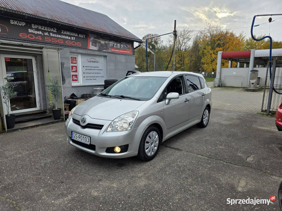 Toyota Corolla Verso 18 Benzyna 130 Klimatyzacja tempomat Corolla Verso pomorskie