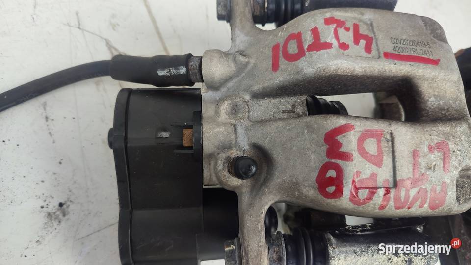 AUDI A8 D3 42 TDI 0510 ZACISK TYL TYLNY Zaciski i jarzma świętokrzyskie Włoszczowa