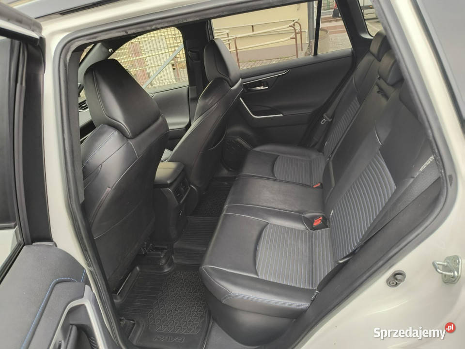 Toyota RAV4 Salon I Wlaściciel SERWIS ASO centralny zamek kujawsko-pomorskie Bydgoszcz