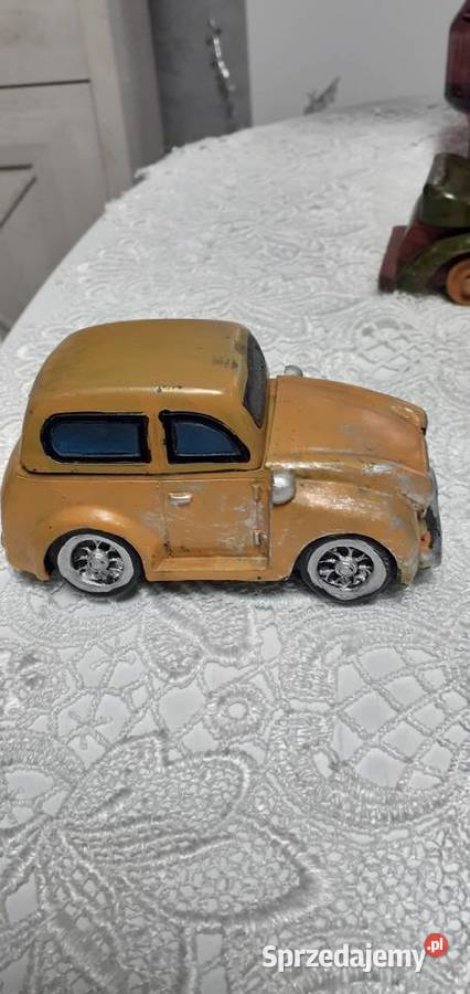 Stare kolekcjonerskie metalowe autko zabawka zachodniopomorskie Chojna