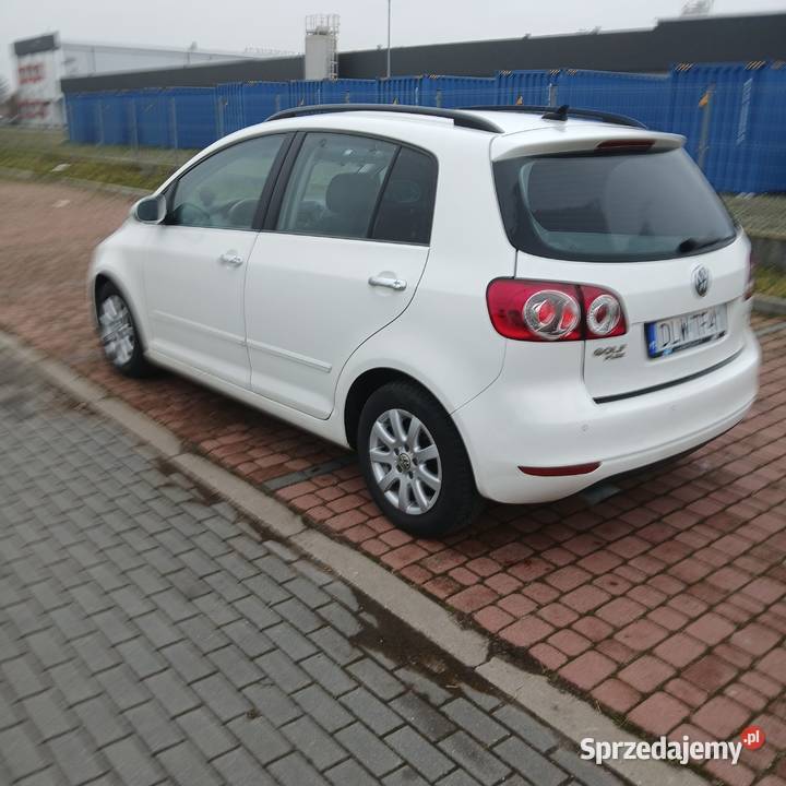 Sprzedam ładnego Vw golf plus 16tdi 105 sprzedam