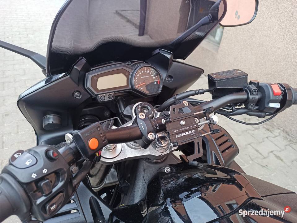 Yamaha Fazer 1000 FZ1 ABS Motocykle, skutery, quady Krzyżowice sprzedam