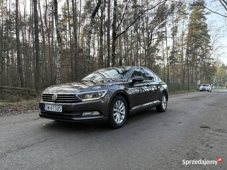 Volkswagen Passat B8 20tdi 150 DSG sedan 2017 kurtyny powietrzne Passat Jelcz-Laskowice sprzedam