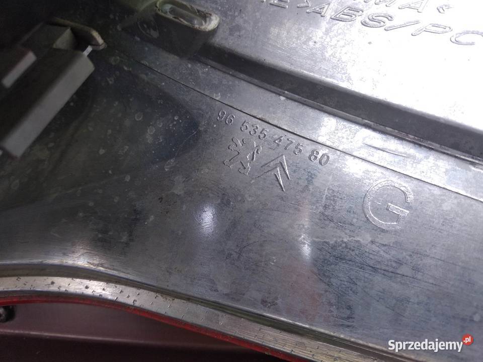 Citroen C4 Picasso I 0610 lampa tył tylna lewa w łódzkie Sieradz