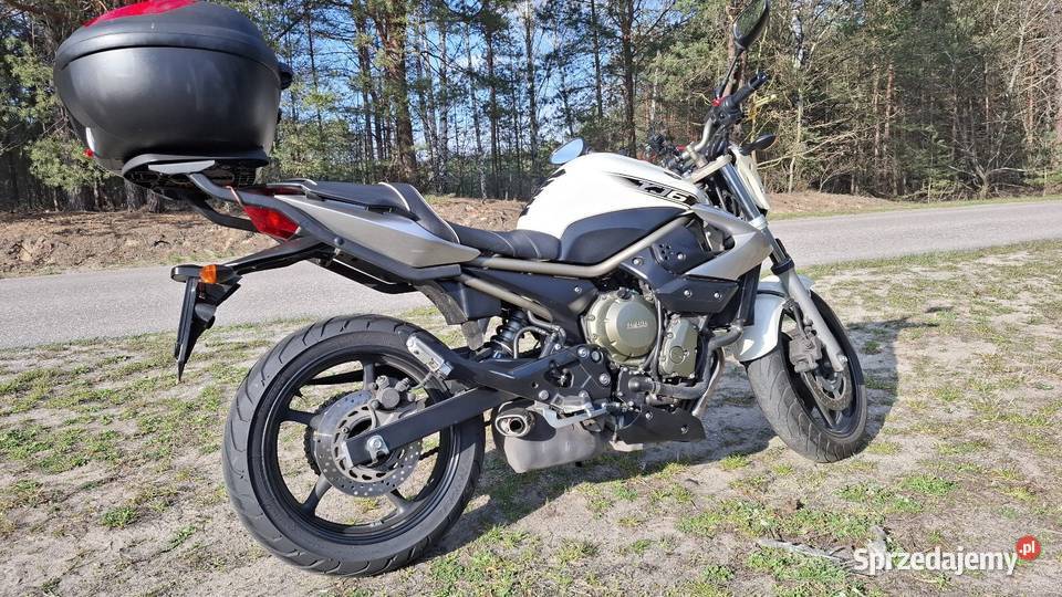 Yamaha XJ6 600cc 2011r Nowe opony 41000km Mielec