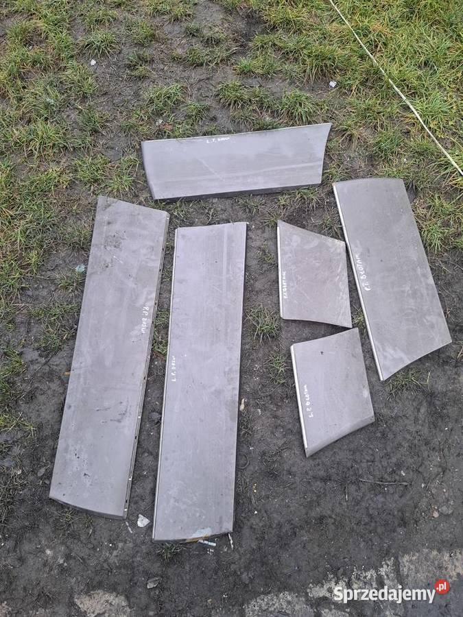 MERCEDES W124 listwa drzwi błotnika 6 sztuk osobowe świętokrzyskie Kielce sprzedam