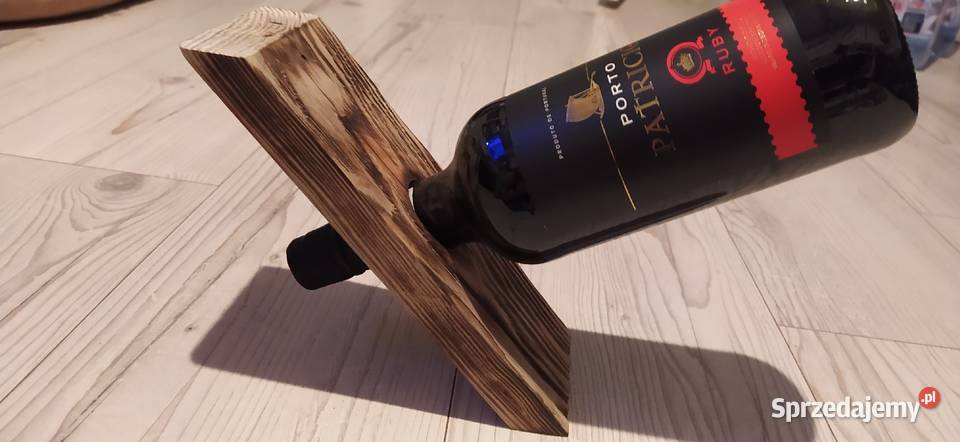 Stojak na wino Września