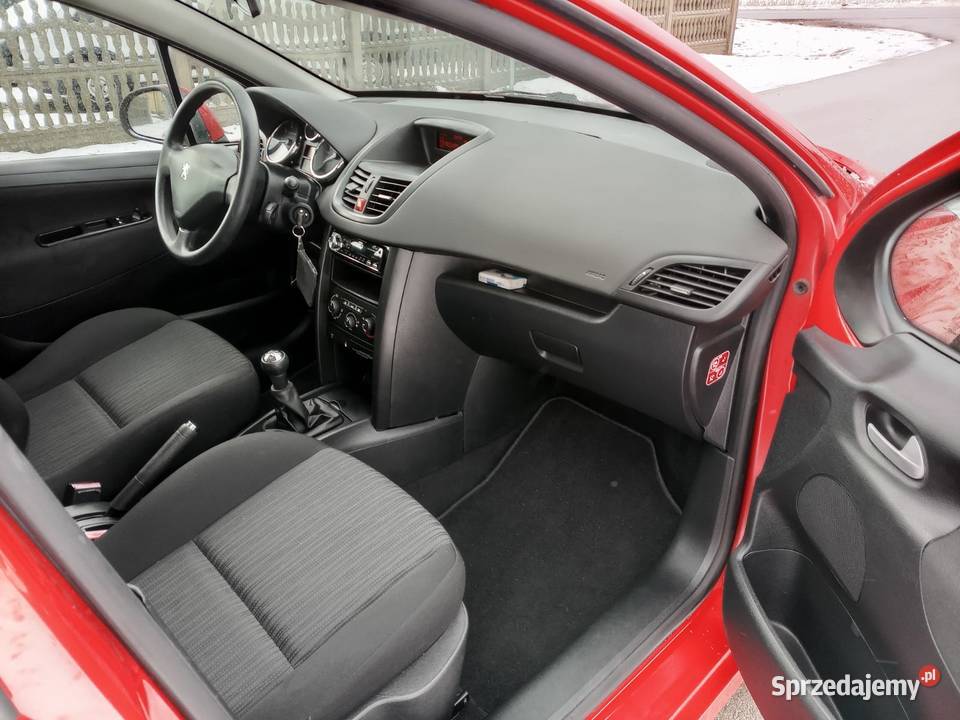 Peugeot 207 super stan mały przebieg 110000km Psary