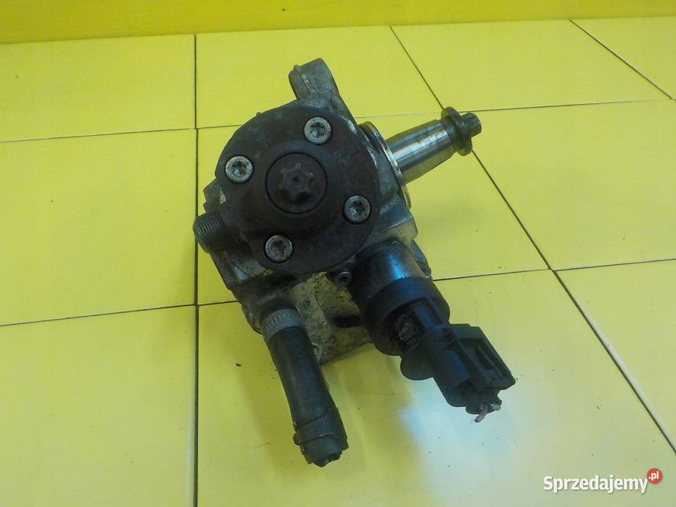 BMW E90 E87 X3 E83 20 D 11r 143 N47 pompa Suków sprzedam