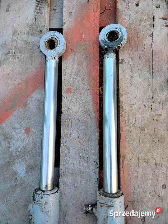 Siłownik hydrauliczny podnośnika Ursus sprzedam Do ciągników