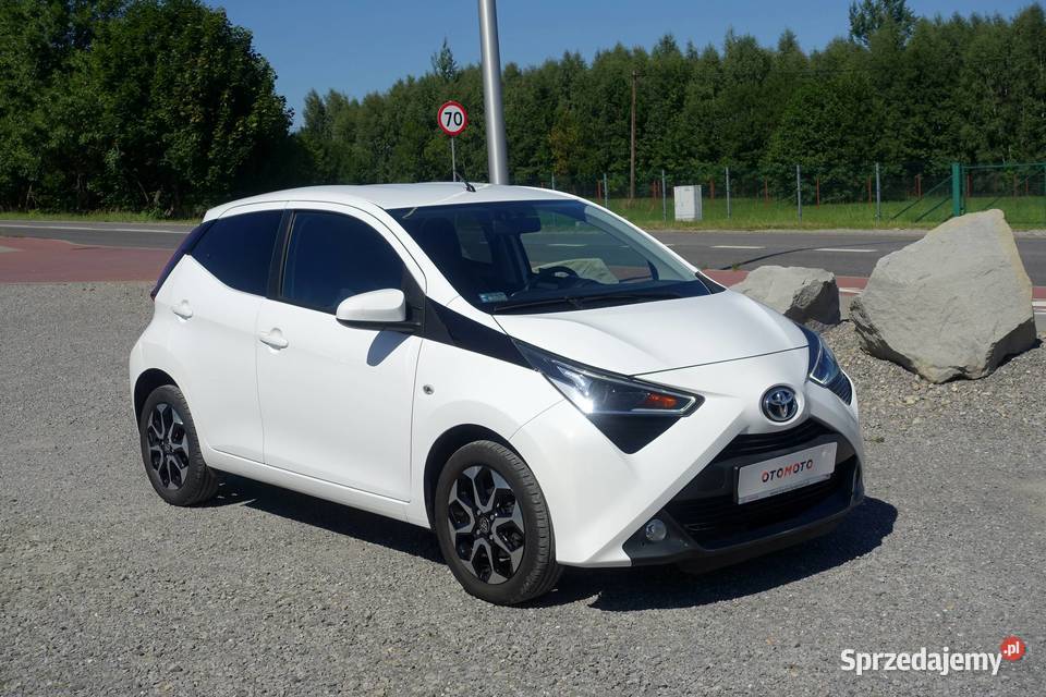 Toyota Aygo 10VVTi 72 Salon Bogate wyposażenie isofix Buczkowice sprzedam