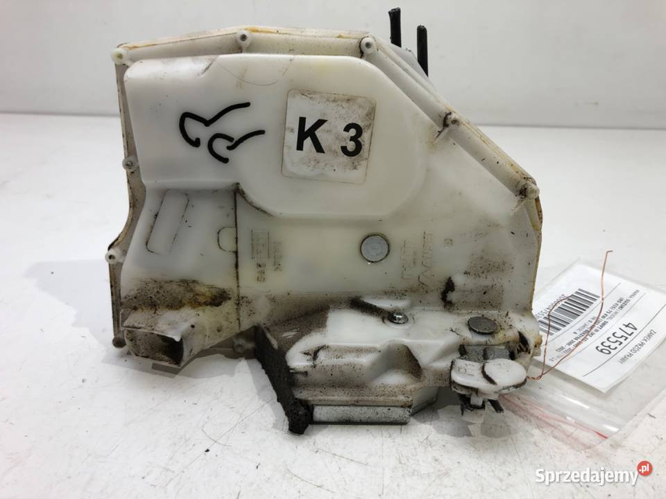 ZAMEK PRZÓD PRAWY SUZUKI SWIFT III Hatchback