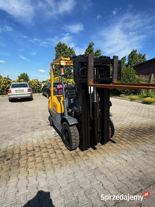 wózek widłowy TCM FG25T LPG Triplex 430m przesuw Działoszyn sprzedam