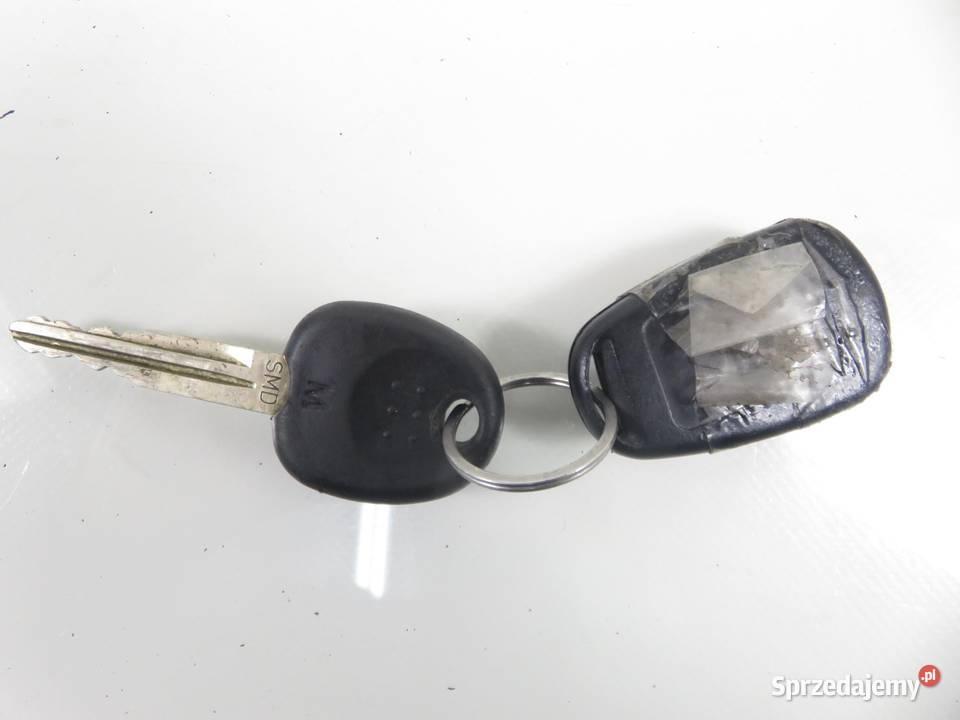 STACYJKA WKŁADKI HYUNDAI TRAJET