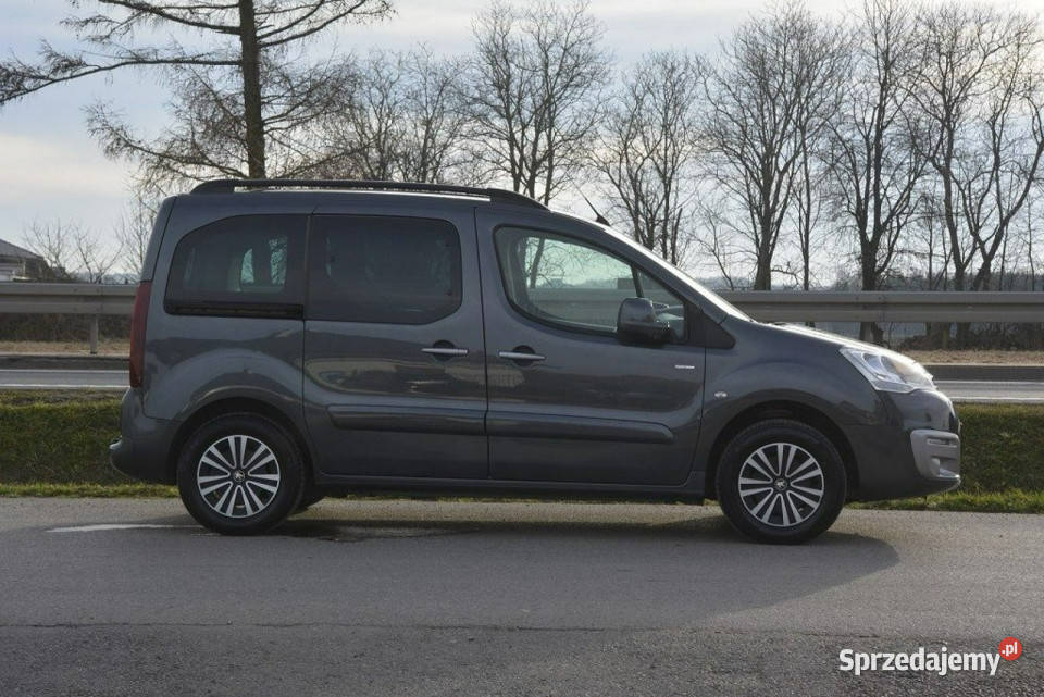 Peugeot Partner 12 Turbo nawigacja doinwestowany serwisowany w ASO Sędziszów Małopolski