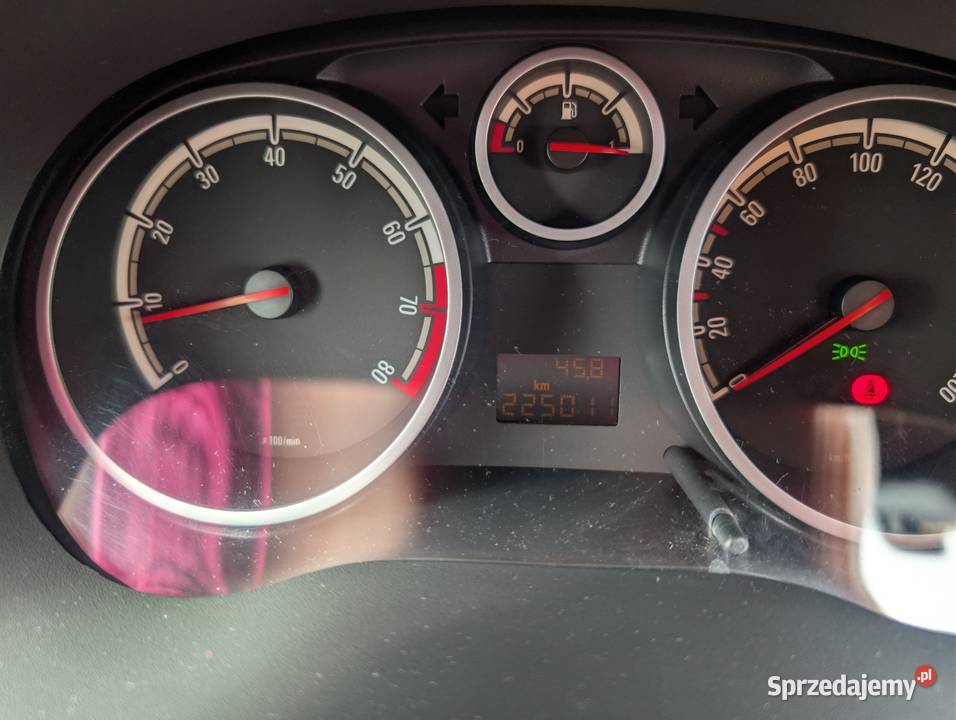 Opel Corsa D 14 Color Edition 17 Black Przebieg