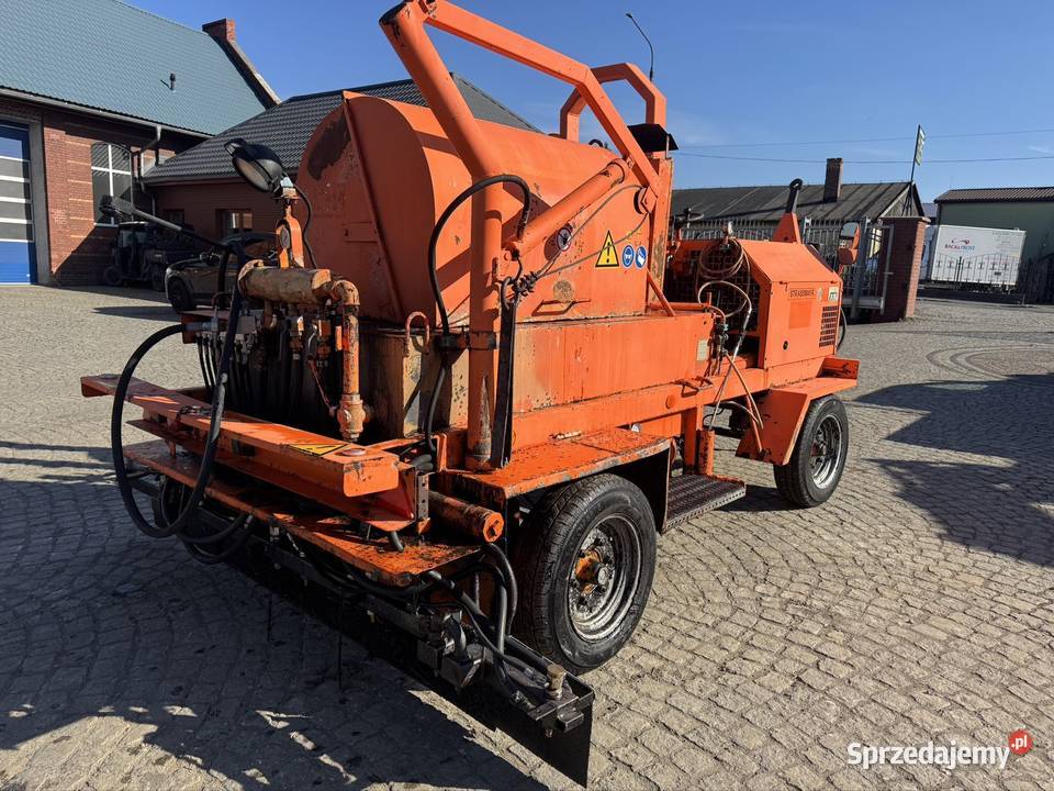 Skrapiarka do emulsjibitumu samojezdna Chojnów sprzedam
