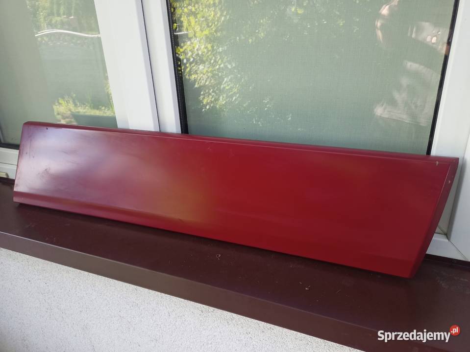 Mercedes 190 W201 listwa drzwi przednich prawa Sieradz