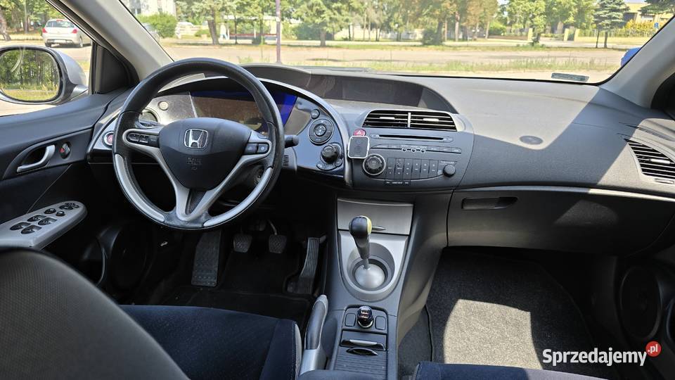 HONDA CIVIC VIII UFO mazowieckie Radom